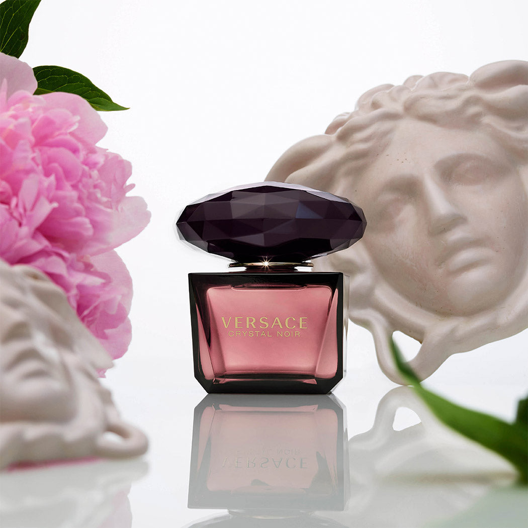 https://www.arcstore.co.za/Files/Images/Ecom/Brands/VWXYZ/Versace/111106_50ML_D.jpg