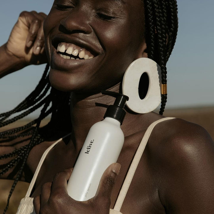 https://www.arcstore.co.za/Files/Images/Ecom/Brands/JKL/Lelive/111997_200ML_E.jpg