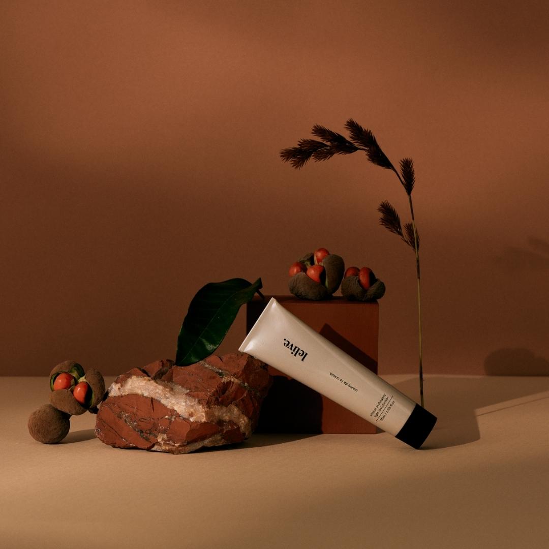 https://www.arcstore.co.za/Files/Images/Ecom/Brands/JKL/Lelive/112000_50ML_E.jpg
