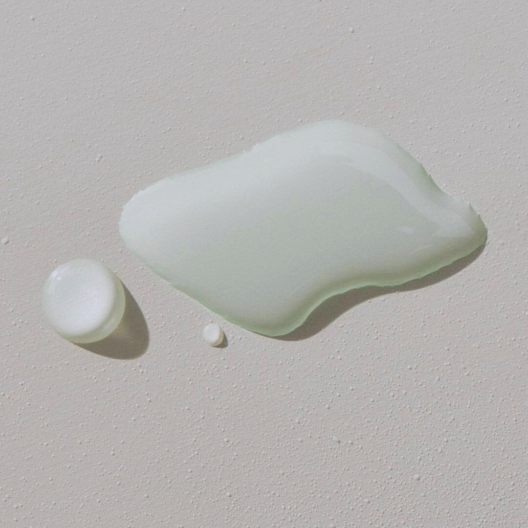 https://www.arcstore.co.za/Files/Images/Ecom/Brands/JKL/Lelive/112931_100ML_B.jpg