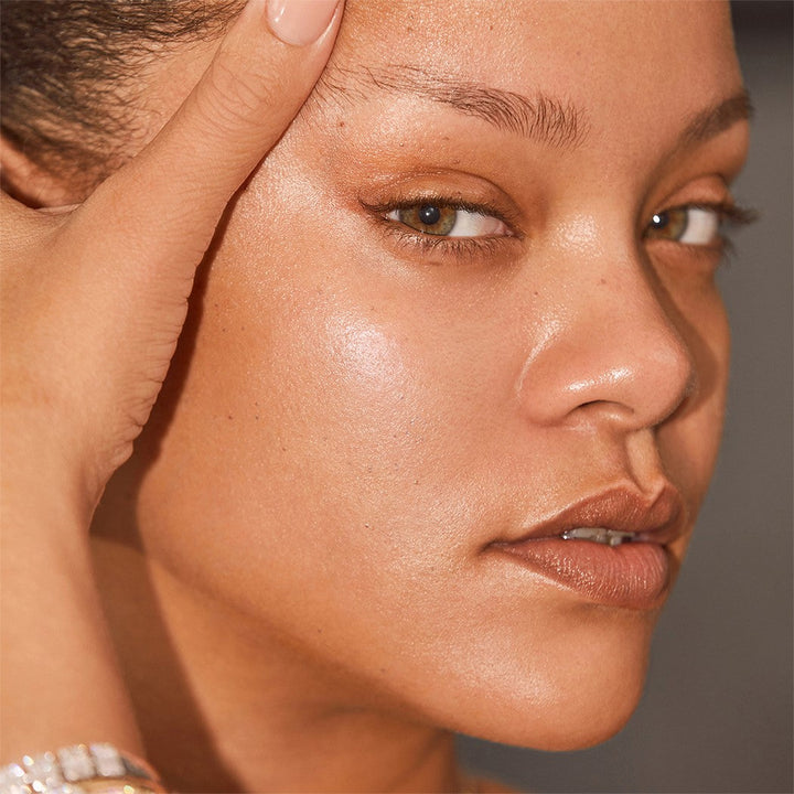 https://www.arcstore.co.za/Files/Images/Ecom/Brands/DEF/FENTY/113656_150ML_C.jpg