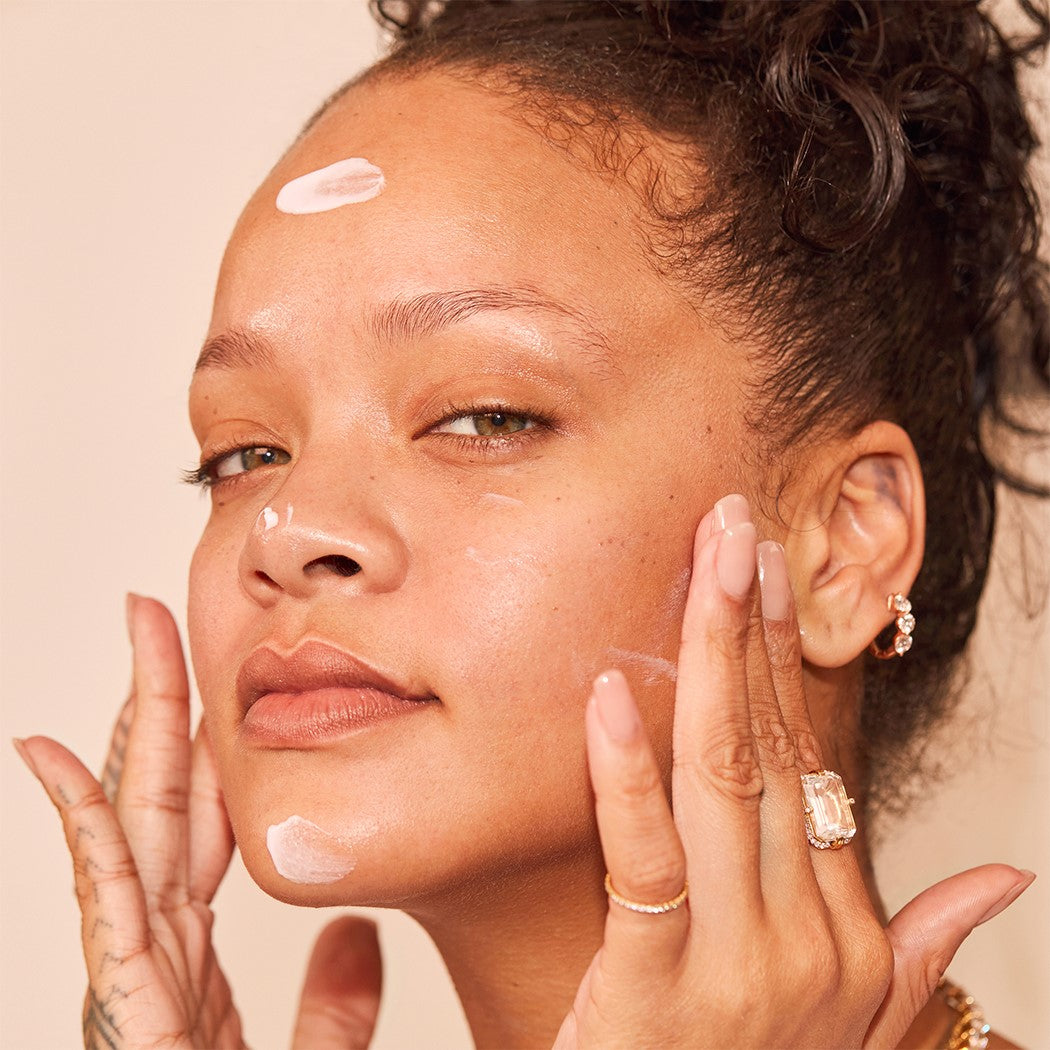 https://www.arcstore.co.za/Files/Images/Ecom/Brands/DEF/FENTY/113657_50ML_C.jpg