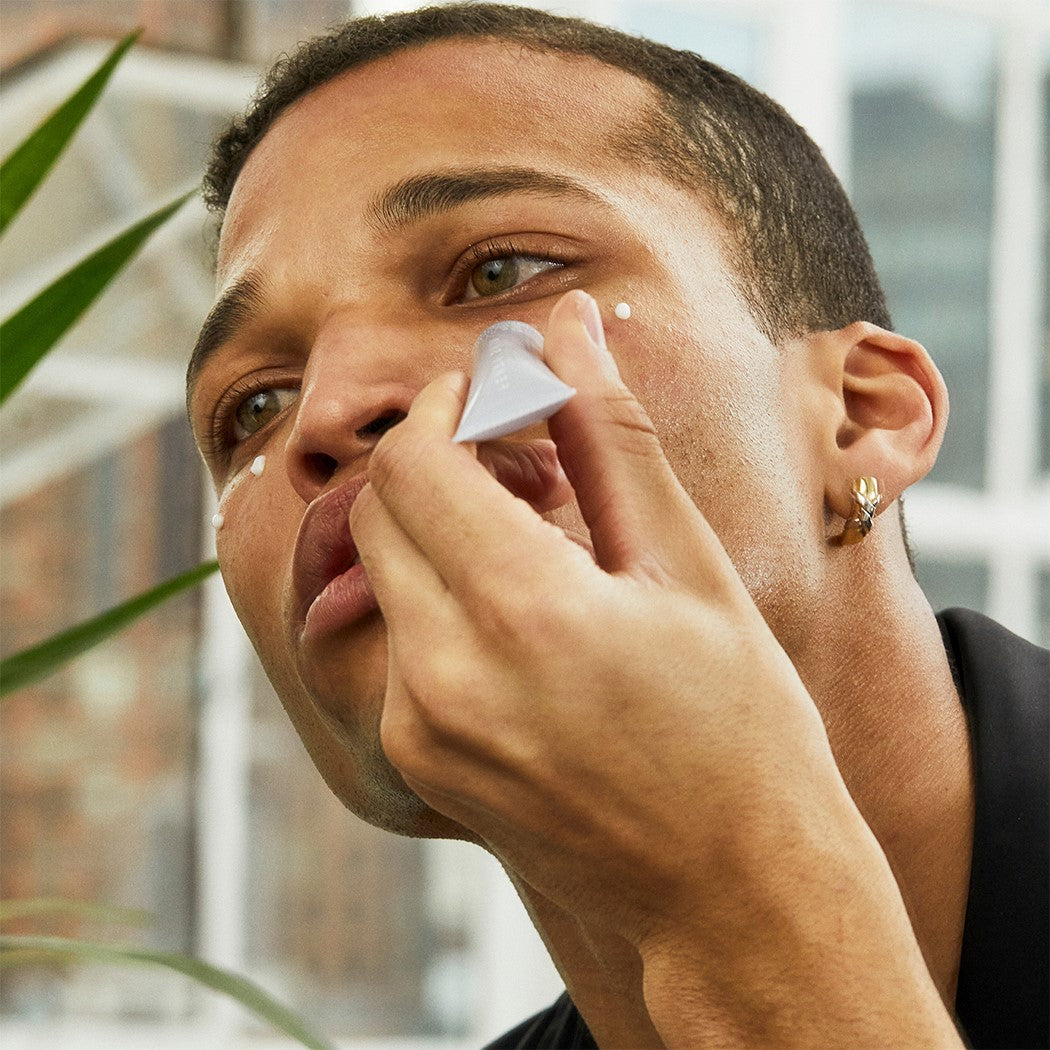 https://www.arcstore.co.za/Files/Images/Ecom/Brands/DEF/FENTY/113662_15ML_D.jpg
