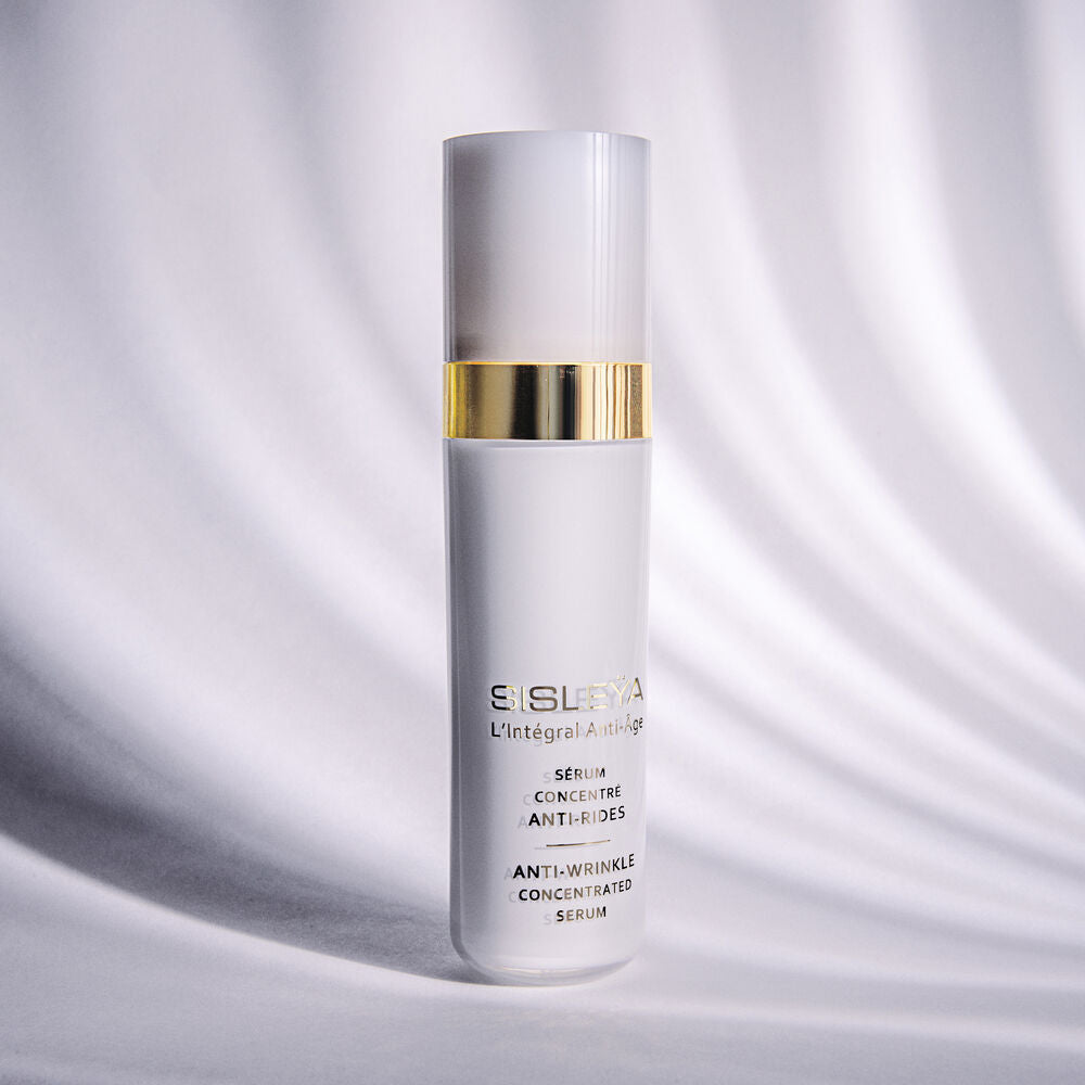 https://www.arcstore.co.za/Files/Images/Ecom/Brands/STU/Sisley/114106_30ML_D.jpg