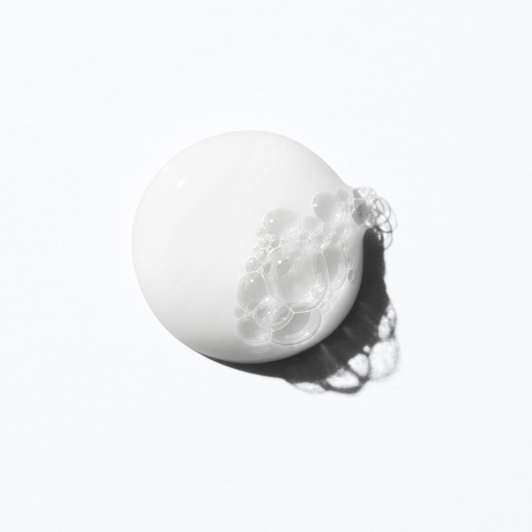 https://www.arcstore.co.za/Files/Images/Ecom/Brands/JKL/Kerastase/115560_250ML_E.jpg