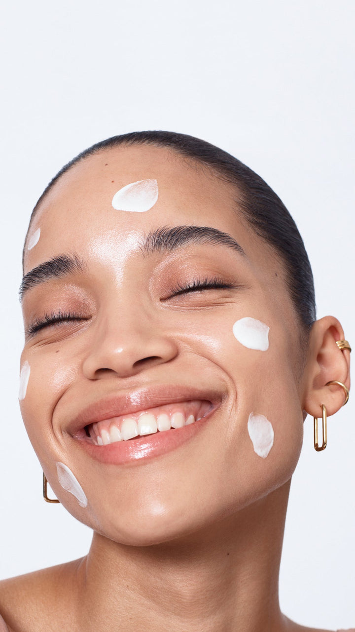 https://www.arcstore.co.za/Files/Images/Ecom/Brands/DEF/Elemis/117764_40ML_B.jpg