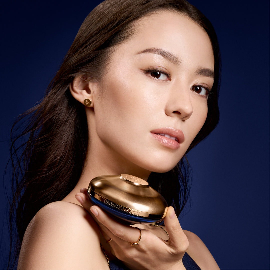 https://www.arcstore.co.za/Files/Images/Ecom/Brands/GHI/Guerlain/200535_50ML_C.jpg
