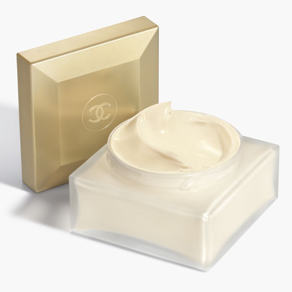https://www.arcstore.co.za/Files/Images/Ecom/Brands/ABC/CHANEL/201431_150G_C.jpg