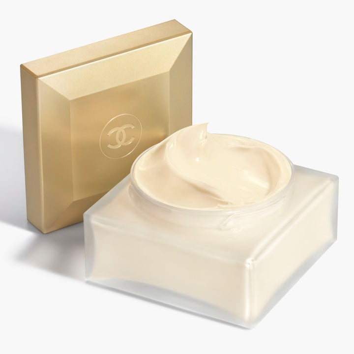 https://www.arcstore.co.za/Files/Images/Ecom/Brands/ABC/CHANEL/201431_150G_C.jpg