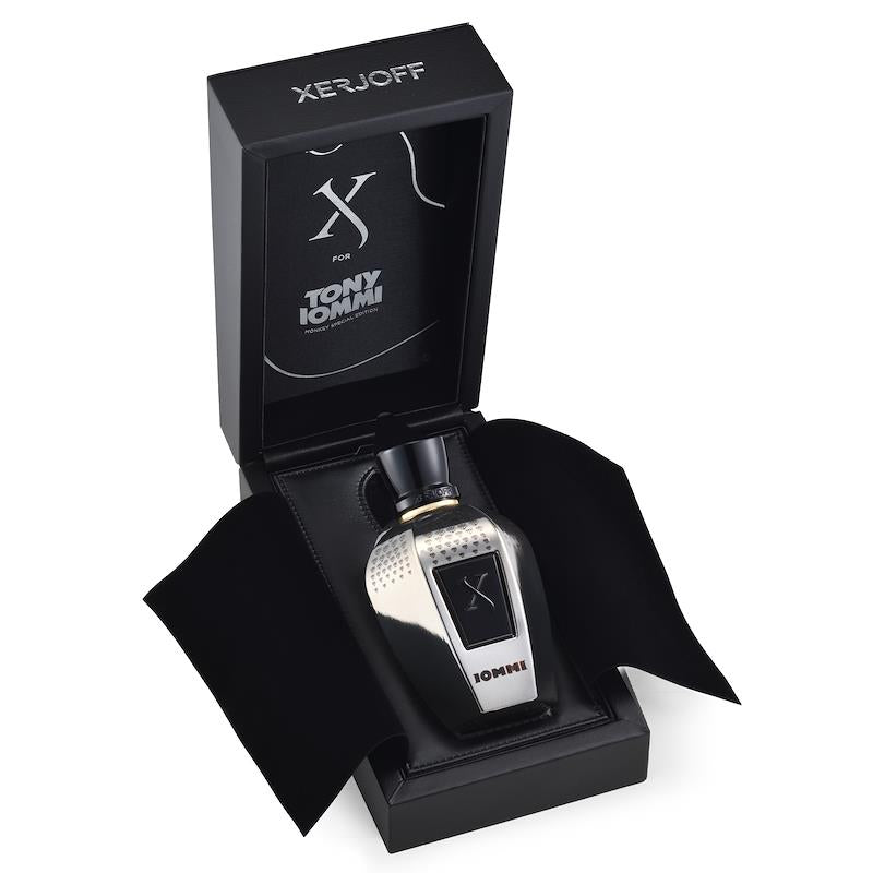 https://www.arcstore.co.za/Admin/Public/GetImage.ashx?Width=800&Height=800&Crop=5&DoNotUpscale=True&FillCanvas=False&Image=/Files/Images/Ecom/Brands/VWXYZ/Xerjoff/201464_100ML_B.jpg&AlternativeImage=/Images/missing_image.jpg