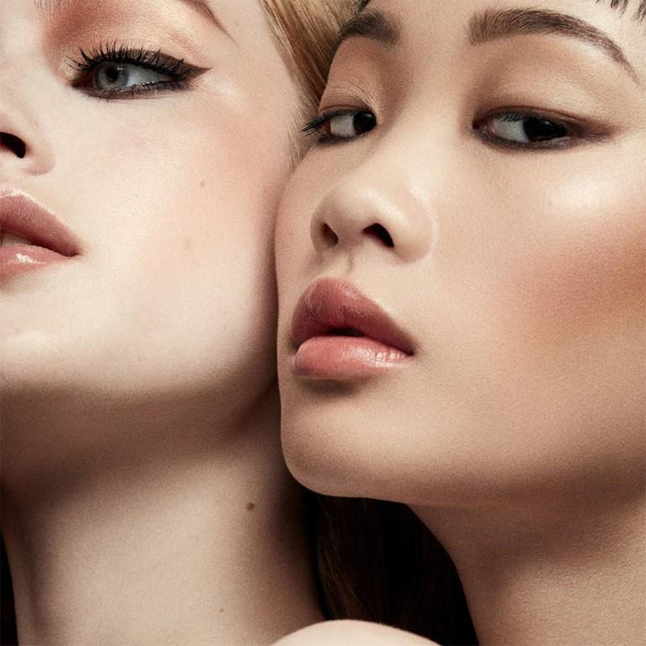 https://www.arcstore.co.za/Admin/Public/GetImage.ashx?Width=800&Height=800&Crop=5&DoNotUpscale=True&FillCanvas=False&Image=/Files/Images/Ecom/Brands/DEF/FENTY/113639_INBIGTRUFF_D.jpg&AlternativeImage=/Images/missing_image.jpg