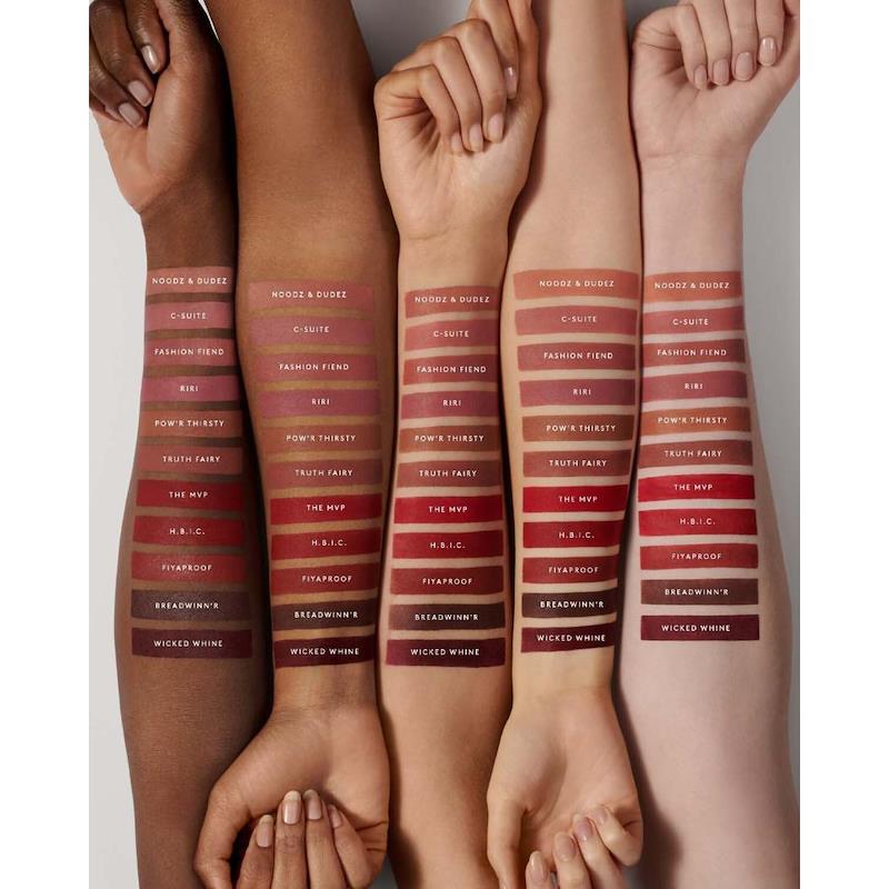 https://www.arcstore.co.za/Admin/Public/GetImage.ashx?Width=800&Height=800&Crop=5&DoNotUpscale=True&FillCanvas=False&Image=/Files/Images/Ecom/Brands/DEF/FENTY/114963_THEMVP_B.jpg