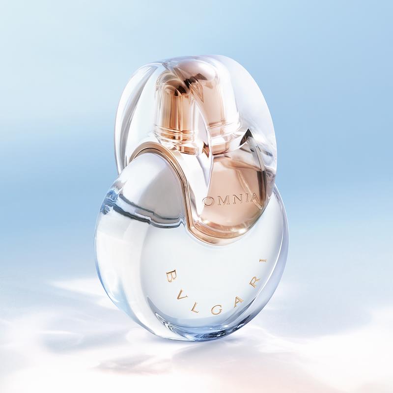 https://www.arcstore.co.za/Admin/Public/GetImage.ashx?Width=800&Height=800&Crop=5&DoNotUpscale=True&FillCanvas=False&Image=/Files/Images/Ecom/Brands/ABC/Bvlgari/115798_50ML_B.jpg&AlternativeImage=/Images/missing_image.jpg