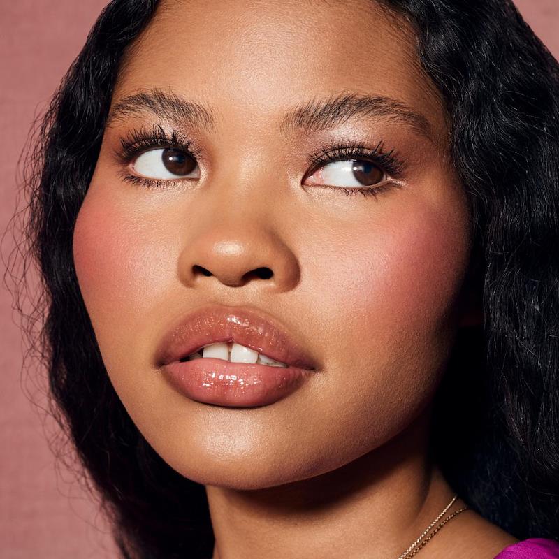 https://www.arcstore.co.za/Admin/Public/GetImage.ashx?Width=800&Height=800&Crop=5&DoNotUpscale=True&FillCanvas=False&Image=/Files/Images/Ecom/Brands/DEF/FENTY/118557_JUSTACRUSH_D.jpg&AlternativeImage=/Images/missing_image.jpg