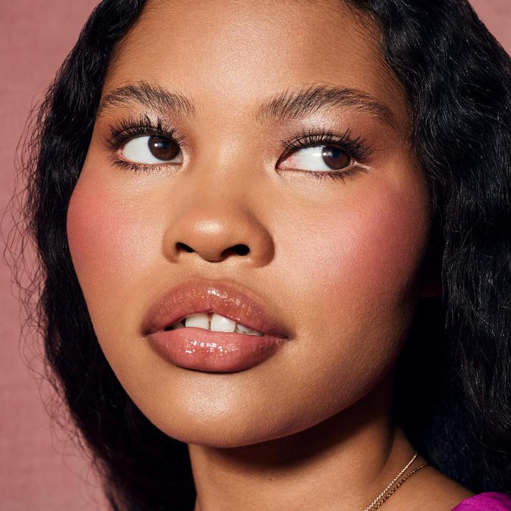 https://www.arcstore.co.za/Admin/Public/GetImage.ashx?Width=800&Height=800&Crop=5&DoNotUpscale=True&FillCanvas=False&Image=/Files/Images/Ecom/Brands/DEF/FENTY/118557_JUSTACRUSH_D.jpg&AlternativeImage=/Images/missing_image.jpg