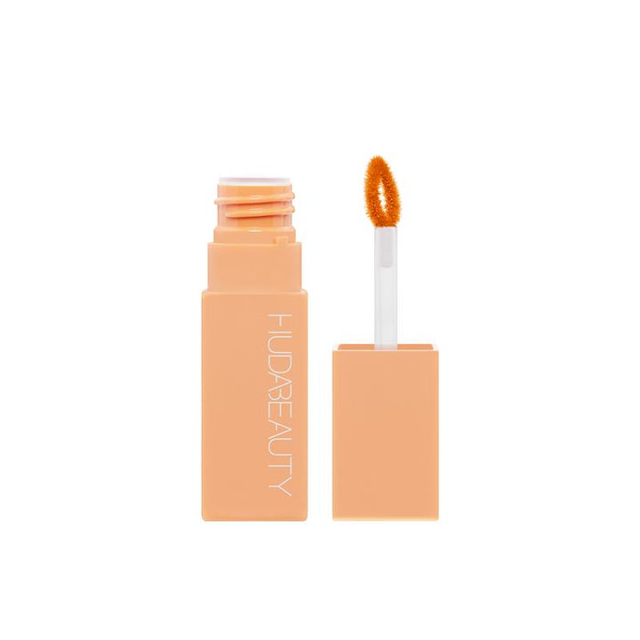 https://www.arcstore.co.za/Admin/Public/GetImage.ashx?Width=800&Height=800&Crop=5&DoNotUpscale=True&FillCanvas=False&Image=/Files/Images/Ecom/Brands/GHI/Huda/115144_PEACHYKISS_B.jpg&AlternativeImage=/Images/missing_image.jpg