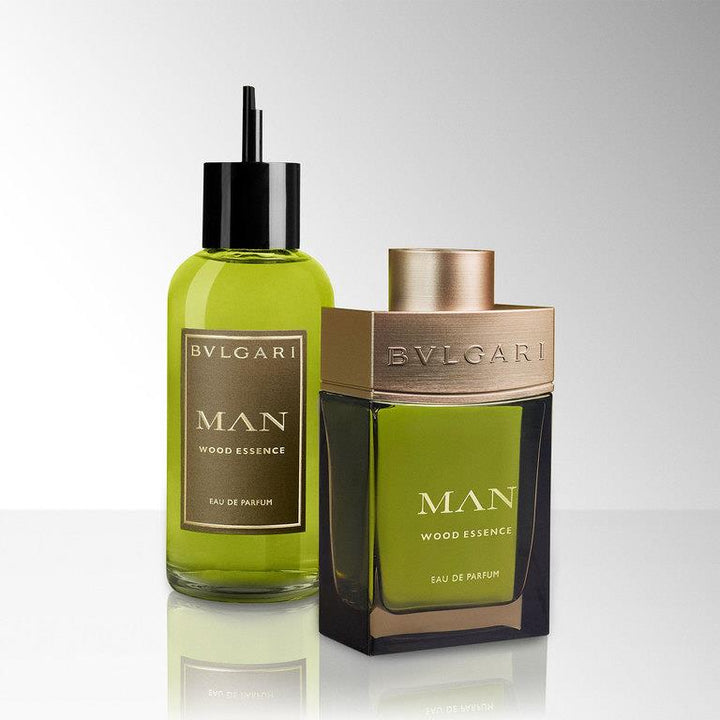 https://www.arcstore.co.za/Admin/Public/GetImage.ashx?Width=800&Height=800&Crop=5&DoNotUpscale=True&FillCanvas=False&Image=/Files/Images/Ecom/Brands/ABC/Bvlgari/200523_150ML_E.jpg&AlternativeImage=/Images/missing_image.jpg