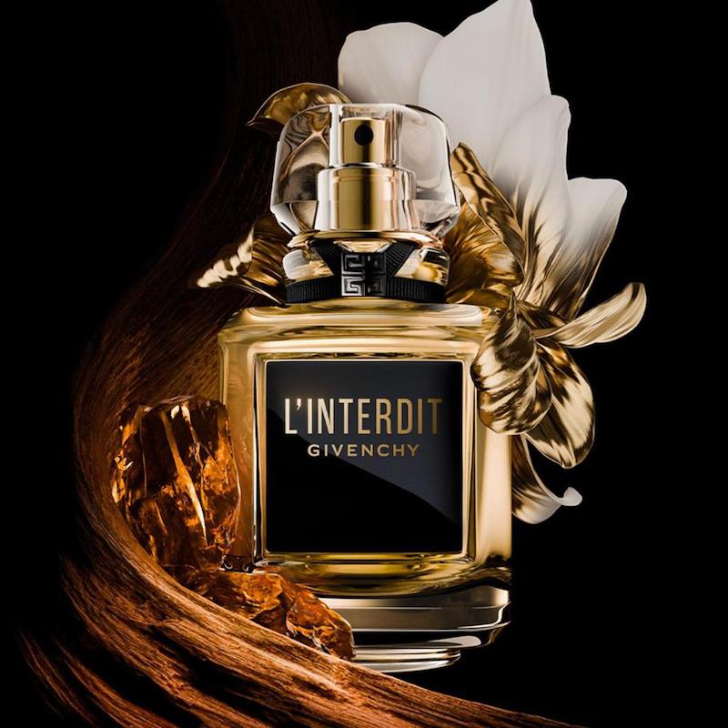 https://www.arcstore.co.za/Admin/Public/GetImage.ashx?Width=800&Height=800&Crop=5&DoNotUpscale=True&FillCanvas=False&Image=/Files/Images/Ecom/Brands/GHI/Givenchy/200137_80ML_E.jpg&AlternativeImage=/Images/missing_image.jpg