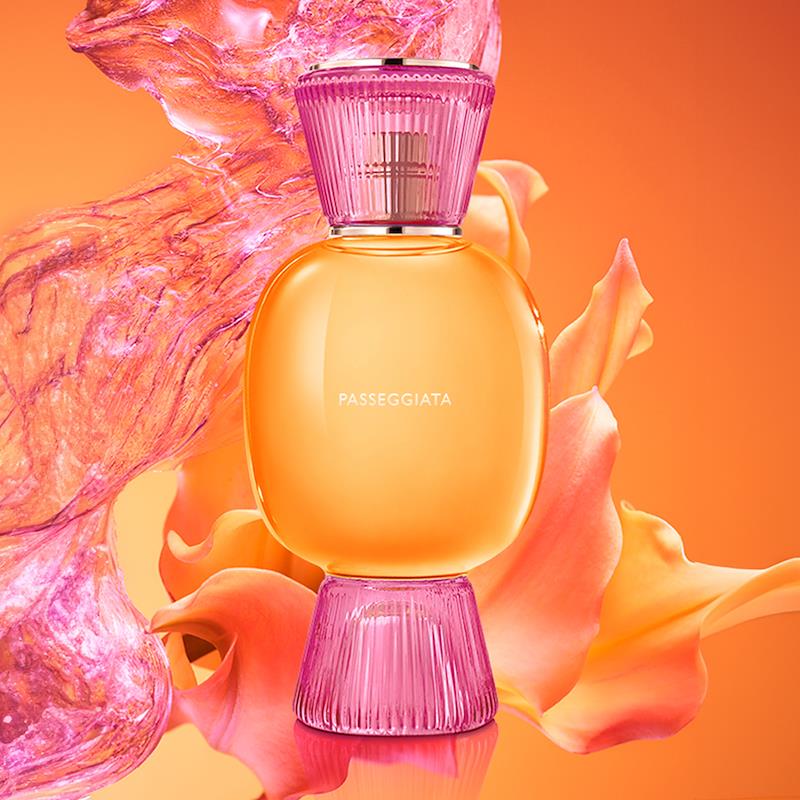 https://www.arcstore.co.za/Admin/Public/GetImage.ashx?Width=800&Height=800&Crop=5&DoNotUpscale=True&FillCanvas=False&Image=/Files/Images/Ecom/Brands/ABC/Bvlgari/116294_50ML_D.jpg&AlternativeImage=/Images/missing_image.jpg