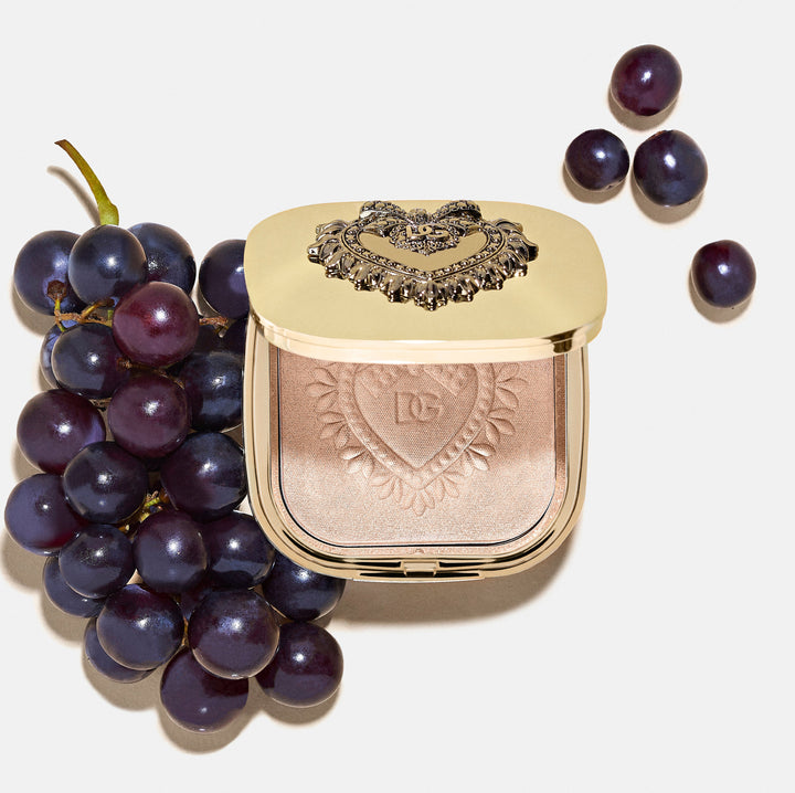 https://www.arcstore.co.za/Files/Images/Ecom/Brands/DEF/Dolce and Gabbana/200210_D.jpg