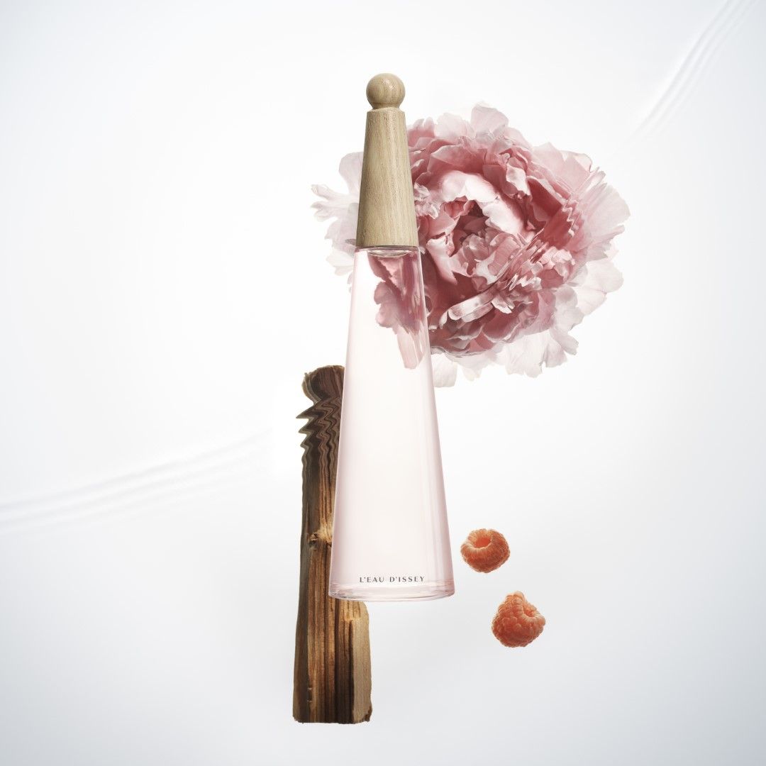 https://www.arcstore.co.za/Files/Images/Ecom/Brands/GHI/Issey Miyake/115226_50ML_C.JPG