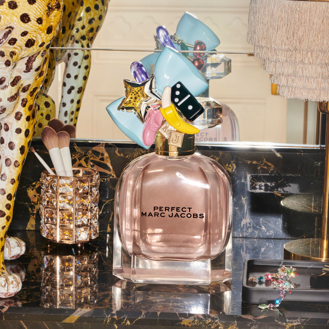 https://www.arcstore.co.za/Files/Images/Ecom/Brands/MNO/Marc Jacobs/117646_100ML_D.jpg